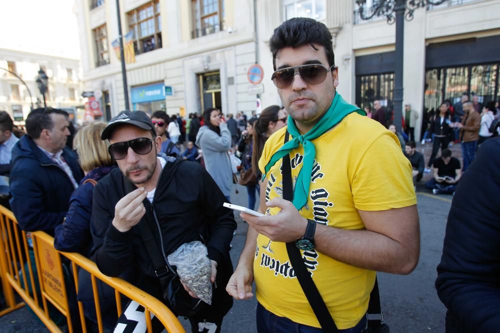 Búscate en la mascletà del 12 de marzo