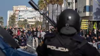 Díaz pide explicaciones a Sánchez por el uso de tanquetas en Cádiz