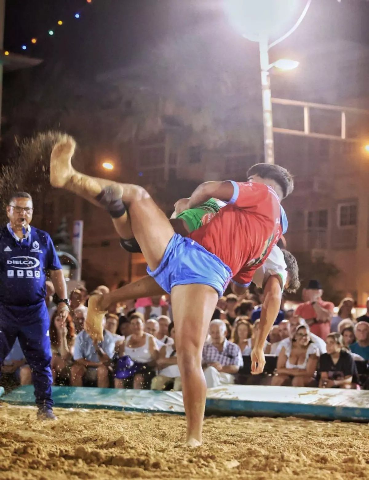 La obra de la plaza obliga a utilizar el aparcamiento como escenario central para los actos de la Fiesta de la Virgen de Candelaria