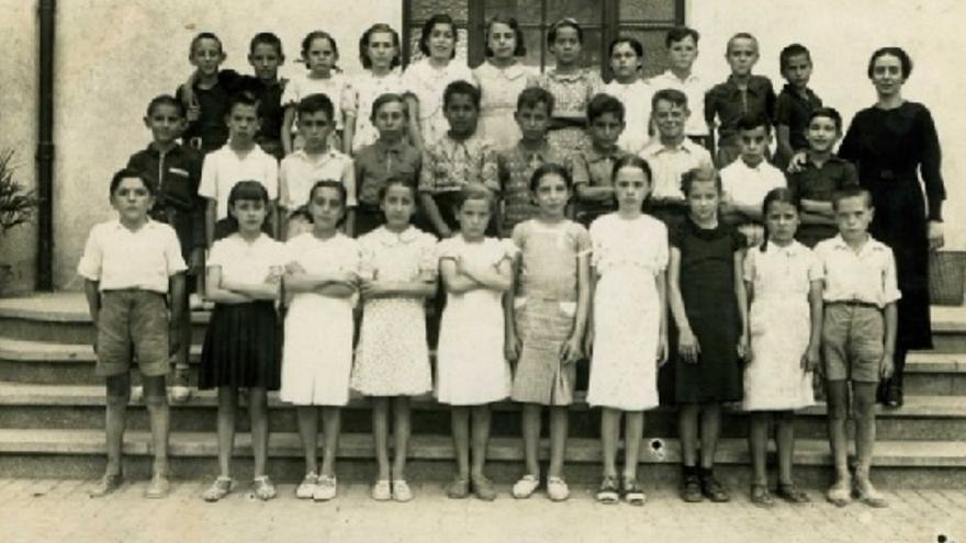 Recordant l&#039;educació republicana i l&#039;escola de la dictadura