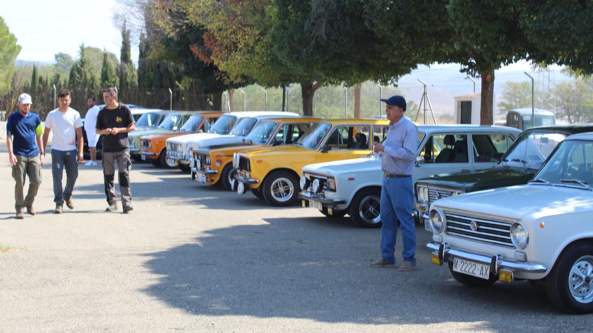 Concentración de coches clásicos en Antequera