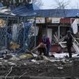 03/04/2026 April 3, 2026, Kramatorsk, Donetsk Region, Ukraine: People recovering among the rubble at the site of air strike by a guided air bomb which hit right next to a small corner grocery store. POLITICA Europa Press/Contacto/Natasha Rudenko