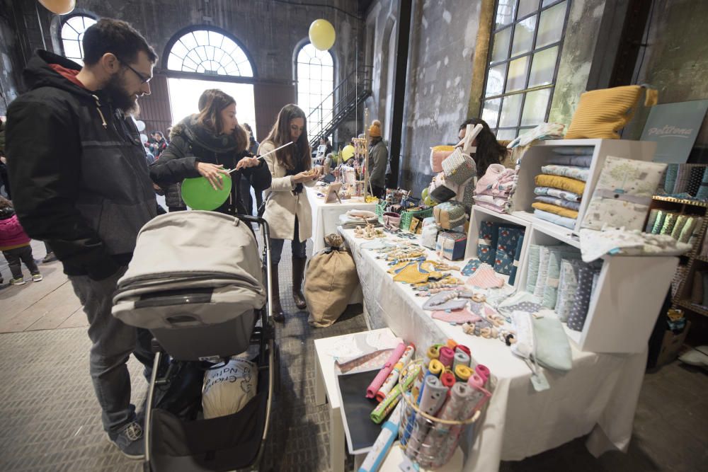 Cinc mares emprenedores organitzen una jornada infantil a l''Anònima