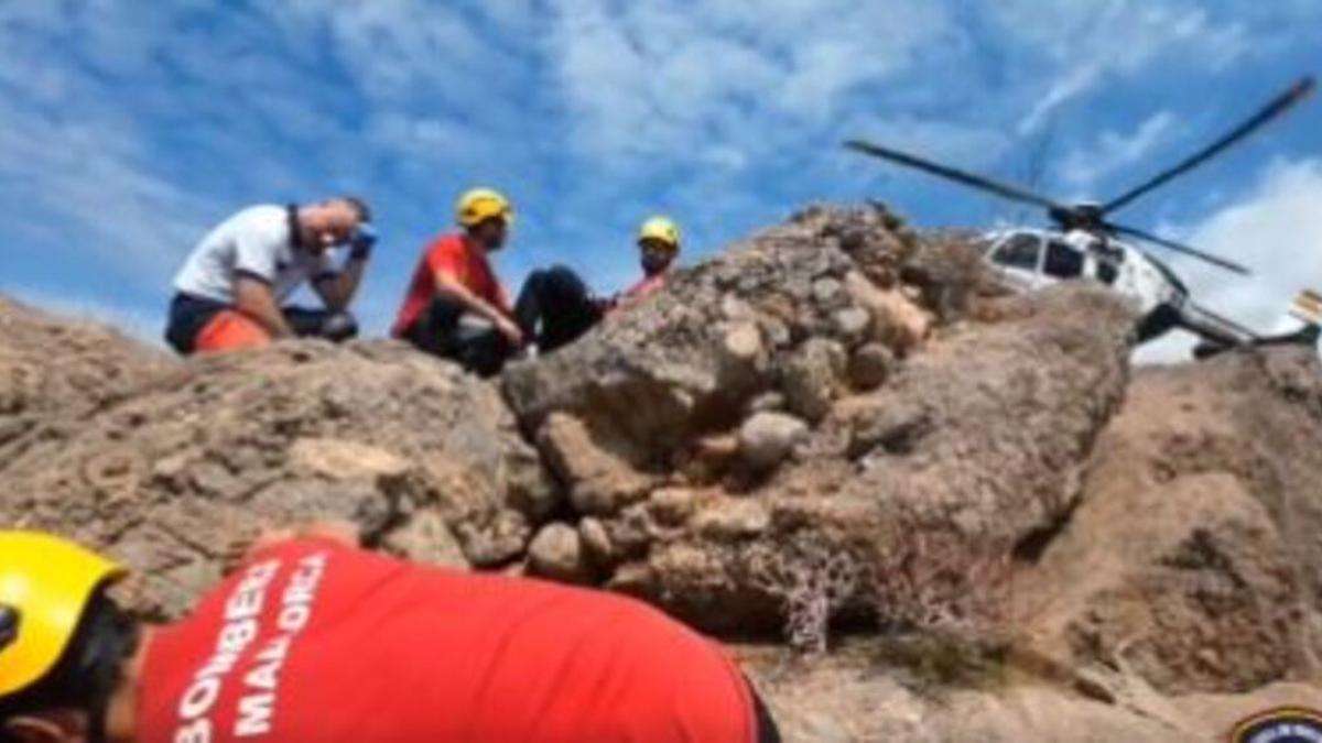 Rescatan a una excursionista herida tras una caída en sa Foradada