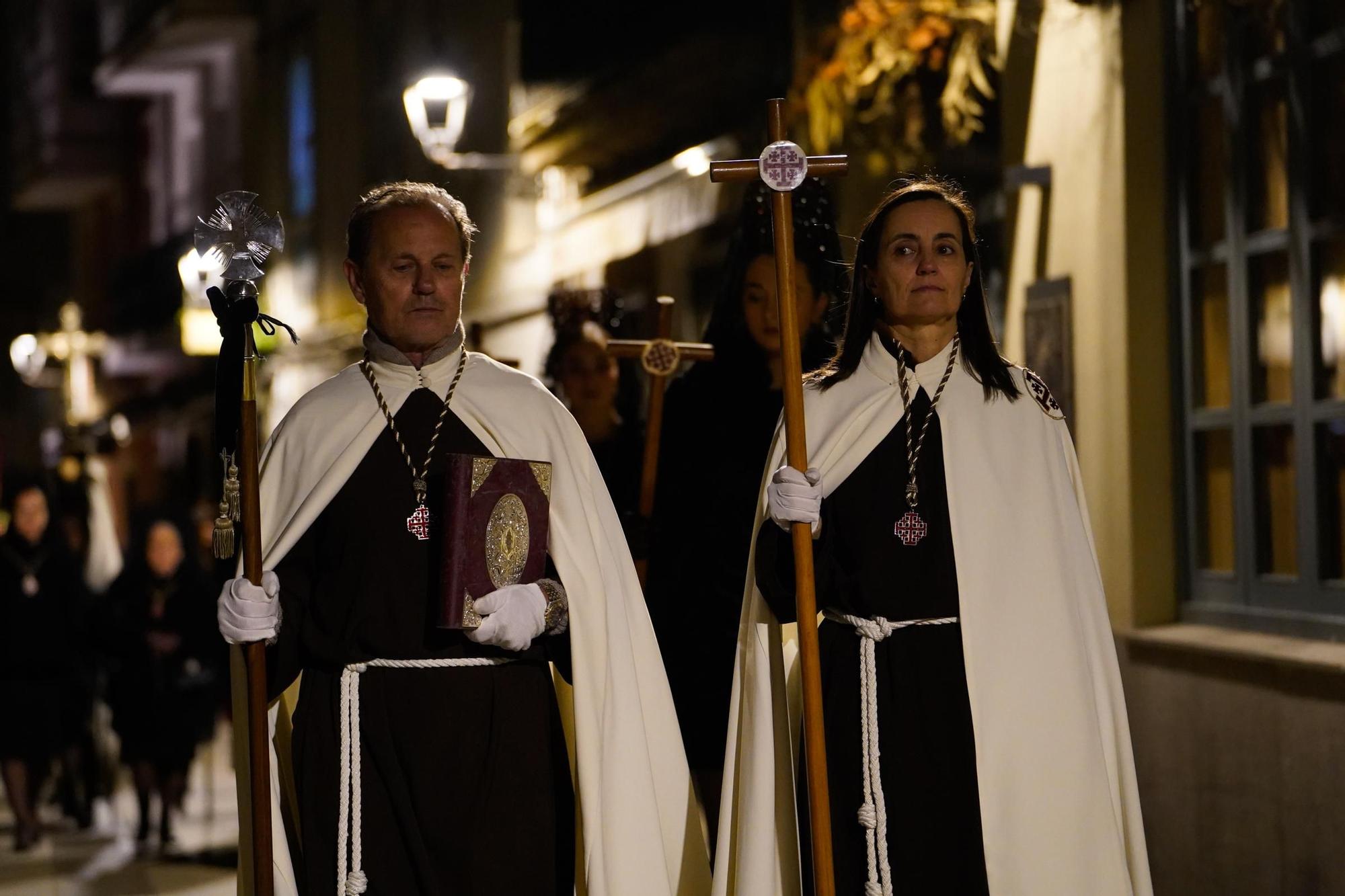 La Piedad recorre las calles de la Ciudad Vieja en la cuarta jornada de procesiones