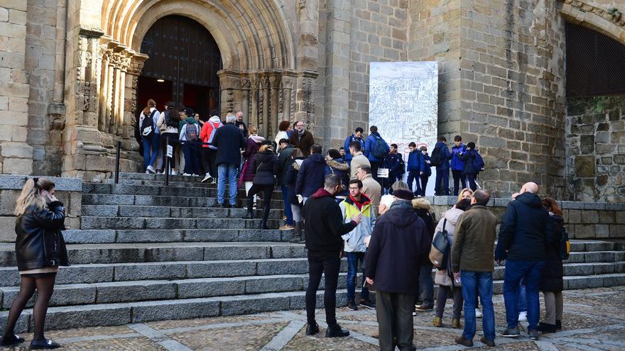 &#039;Las Edades&#039; y el festival del pimentón elevan la ocupación turística en Plasencia