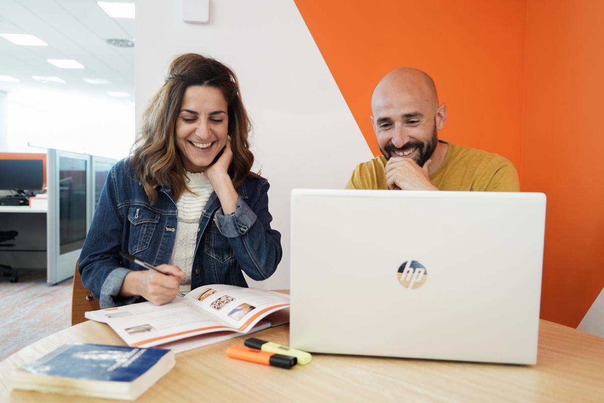 MasterD ofrece una metodología de formación flexible, personalizada y adaptada a las necesidades del mercado.