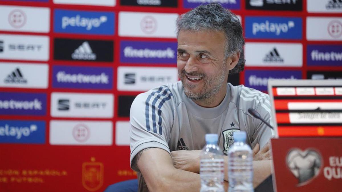 Luis Enrique: "Kosovo es diferente a Grecia y Georgia, es más atrevida"