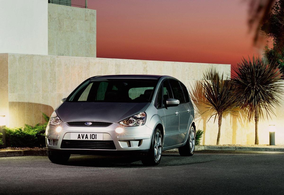 Ford S-Max