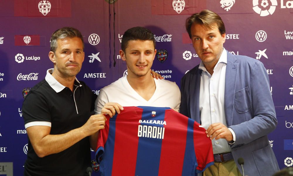 Bardhi, nuevo jugador del Levante UD