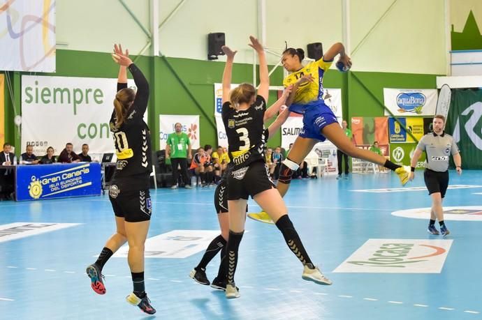 07-04-2019 TELDE. Ida de las semifinales de la Challenge Cup entre el Rocasa de Gran Canaria y el Kristianstad Handboll de Suecia  | 07/04/2019 | Fotógrafo: Andrés Cruz