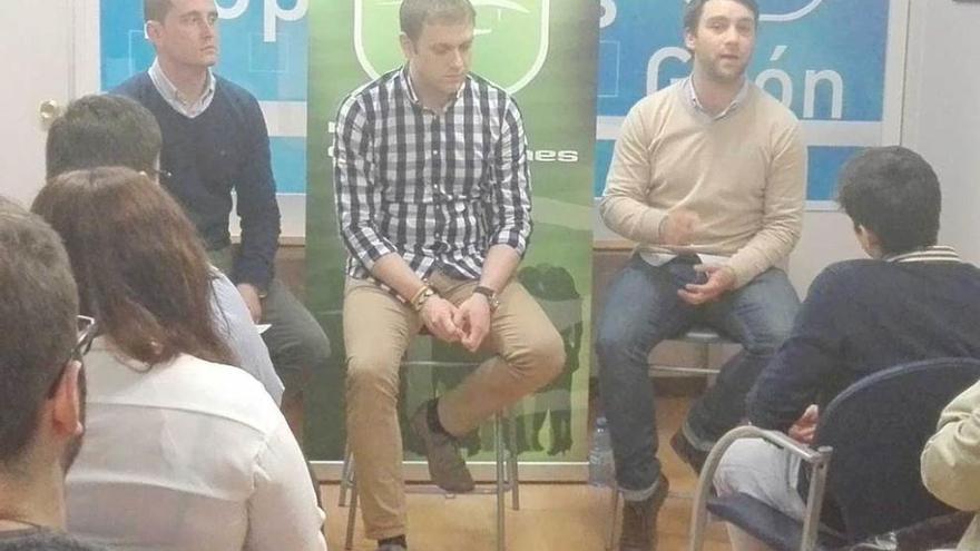 David Medina, Pablo Álvarez-Pire y Andrés Ruiz, durante la presentación.