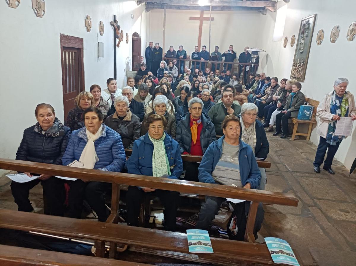 La romeria de la Virgen de Fátima en Fradellos: una devoción en auge desde 1976 La romeria de la Virgen de Fátima en Fradellos: una devoción en auge desde 1976