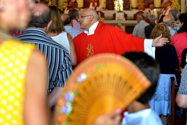 CALOR PROCESION SANTIAGO TUNTE