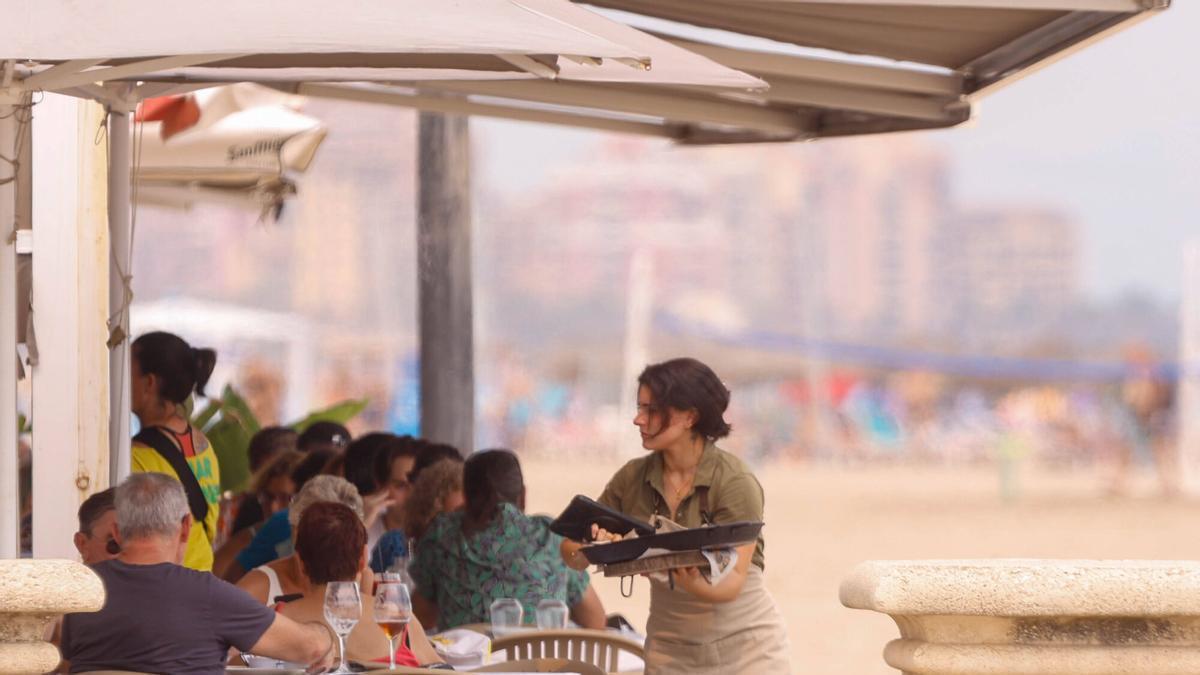 En la hostelería predominan las mujeres