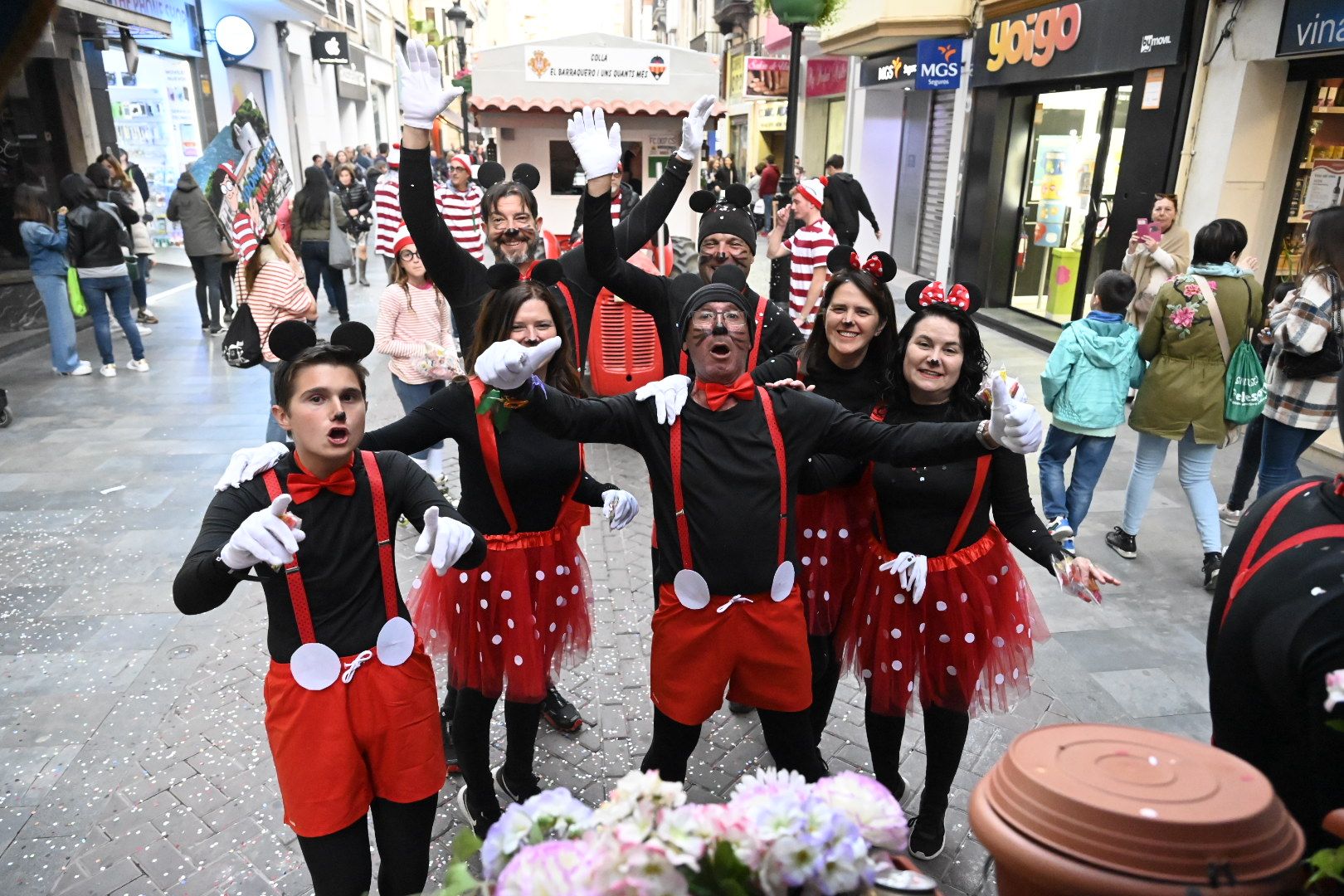 Desfile de collas y carros