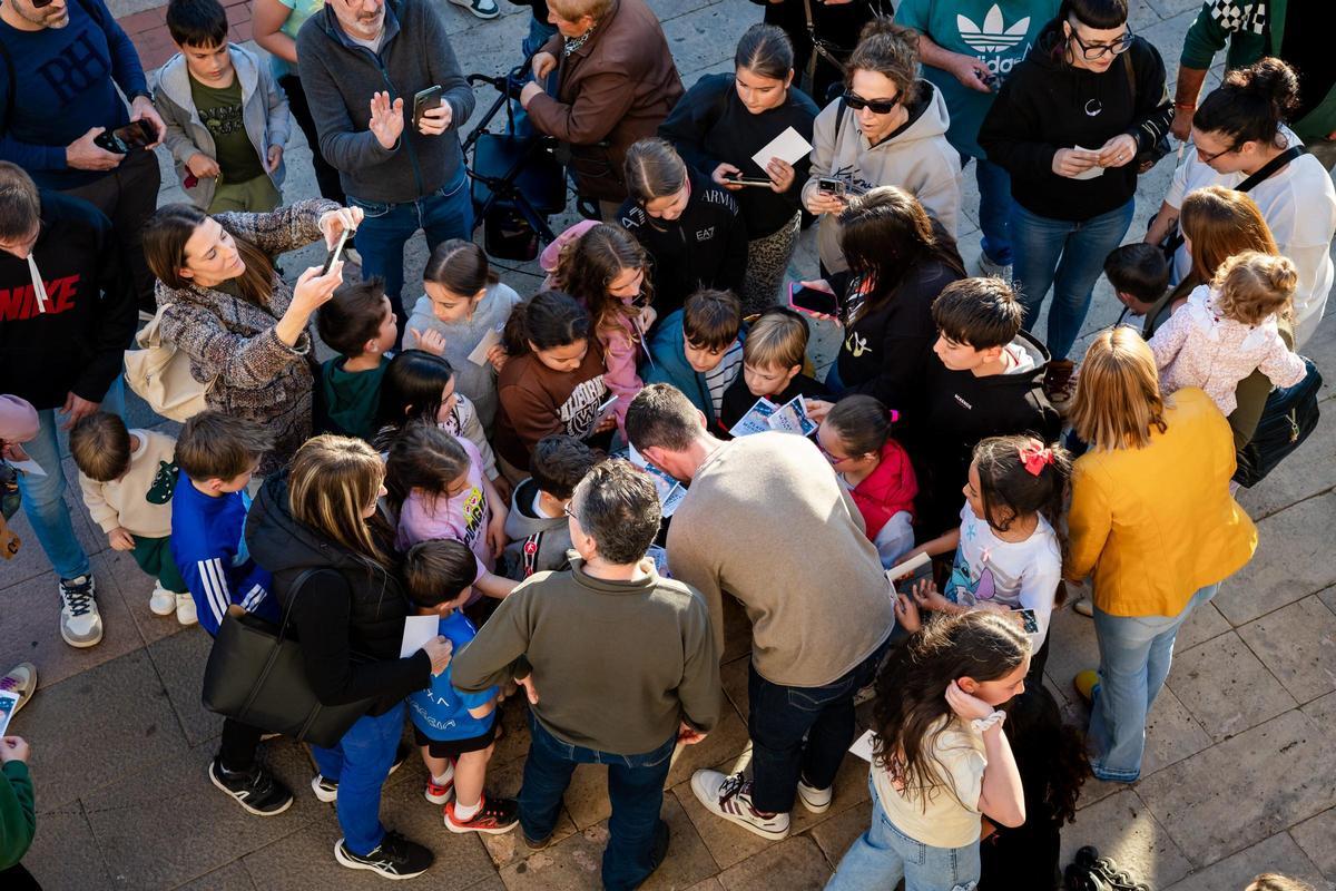 Homenaje de Bellreguard a su deportista más ilustre, Quique Llopis Doménech