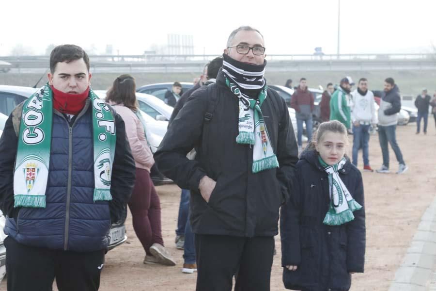 Aficionados del Córdoba CF rumbo a Huelva