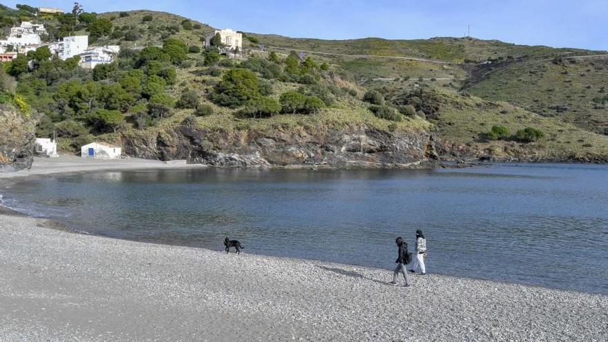 El municipi transfronterer de Portbou.