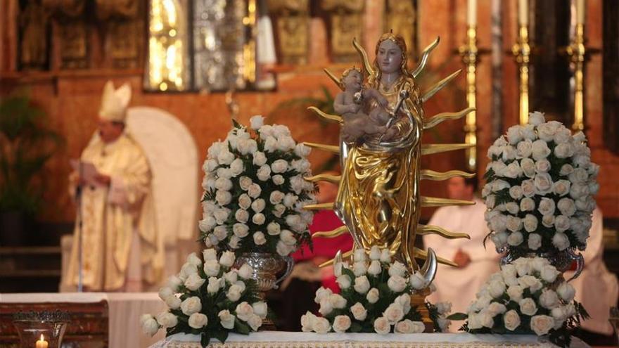 Una agenda cofrade repleta por la  Inmaculada Concepción