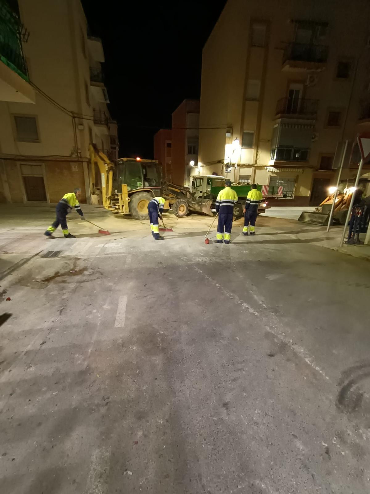 Trabajadores que han formado parte del dispositivo del limpieza de este año.