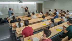 La UB es consolida entre les 200 millors del món i encapçala el podi espanyol