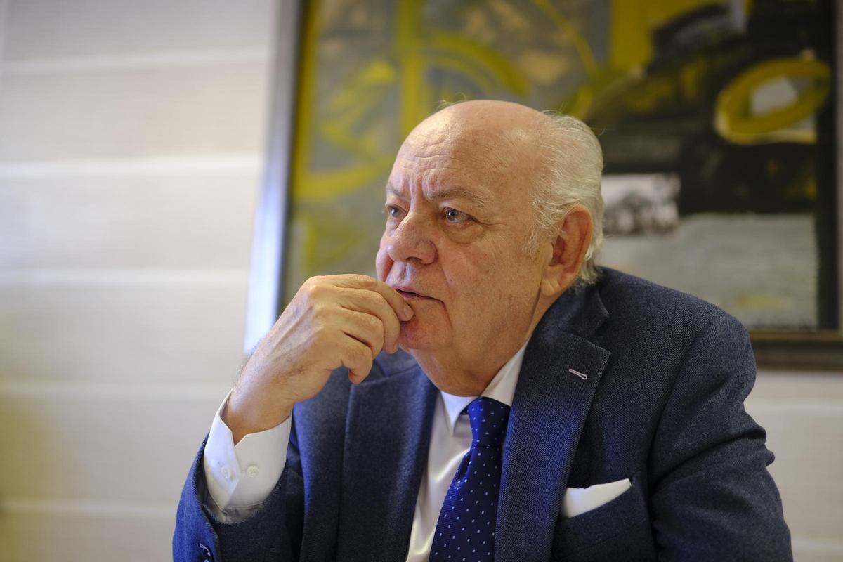 El doctor y empresario Mario Rodríguez durante la conversación.