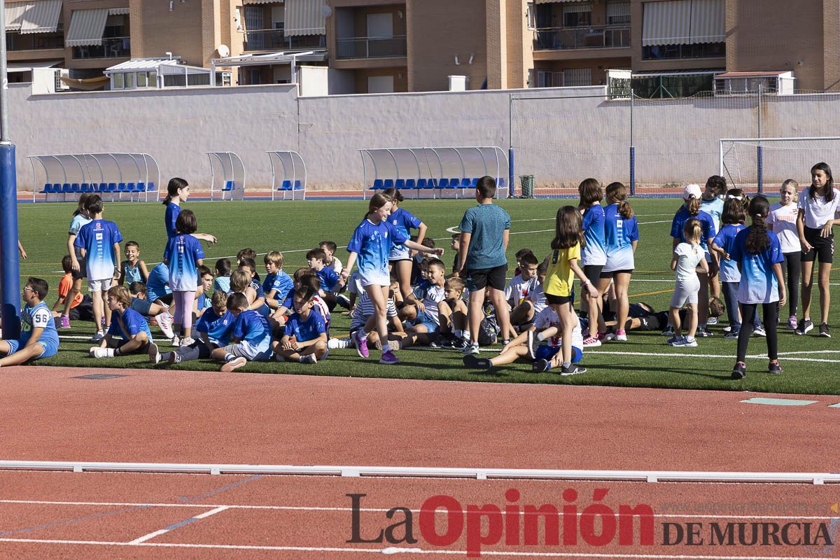 Abel Antón visitaba la Escuela Municipal de Atletismo de Caravaca