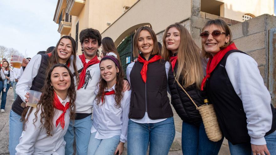 Artà celebra su gran día: "Sant Antoni no es para emborracharse. Todos los foráneos pueden venir siempre que respeten al pueblo y a nuestras fiestas"