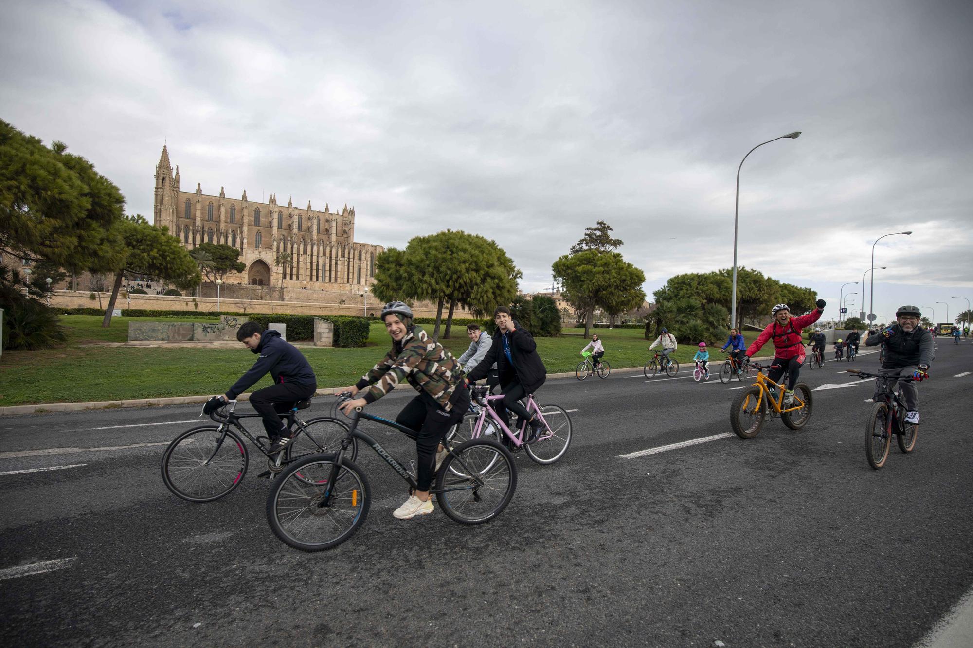 Búscate en la Diada Ciclista de Sant Sebastià