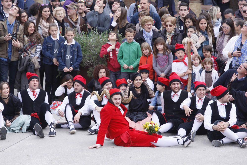 El ball del cornut de Cornellà