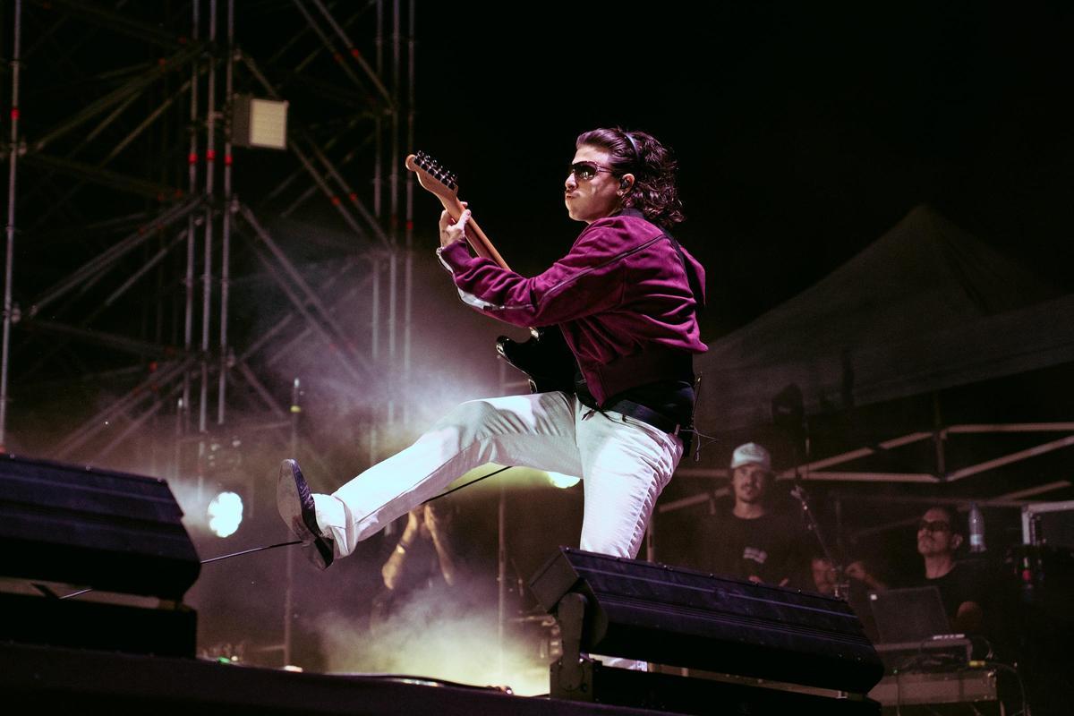 El concierto de Califato ¾ y La Plazuela de Icónica Santalucía Sevilla Fest en imágenes