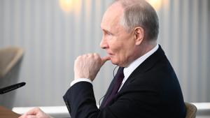 Putin defiende a Trump y se mantiene en sus trece en Ucrania