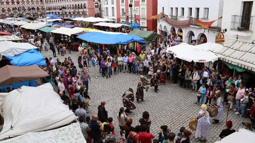 La reubicación de Al Mossassa satisface a los vendedores, pero no a las tabernas de Badajoz