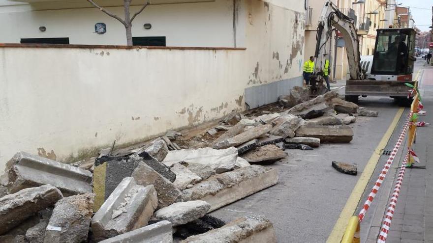 Inici del procés d&#039;obres de l&#039;Eixample al carrer de Carmel