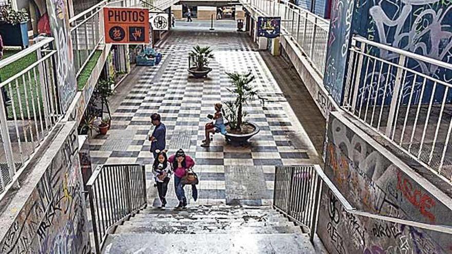 HabrÃ¡ que adaptar la escalera del pasaje Torrandell.