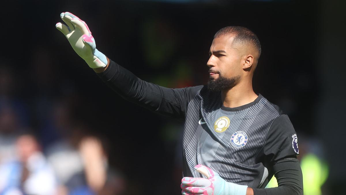 Rosenior, sobre la reacción de Robert Sánchez a su suplencia: "He sido muy sincero"