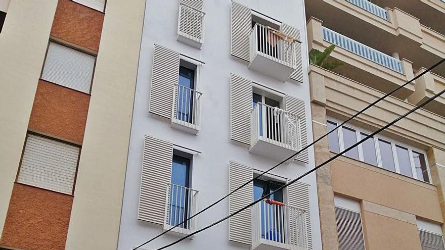 Edificio con ‘suites’ en la calle Bartomeu Vicente Ramón.