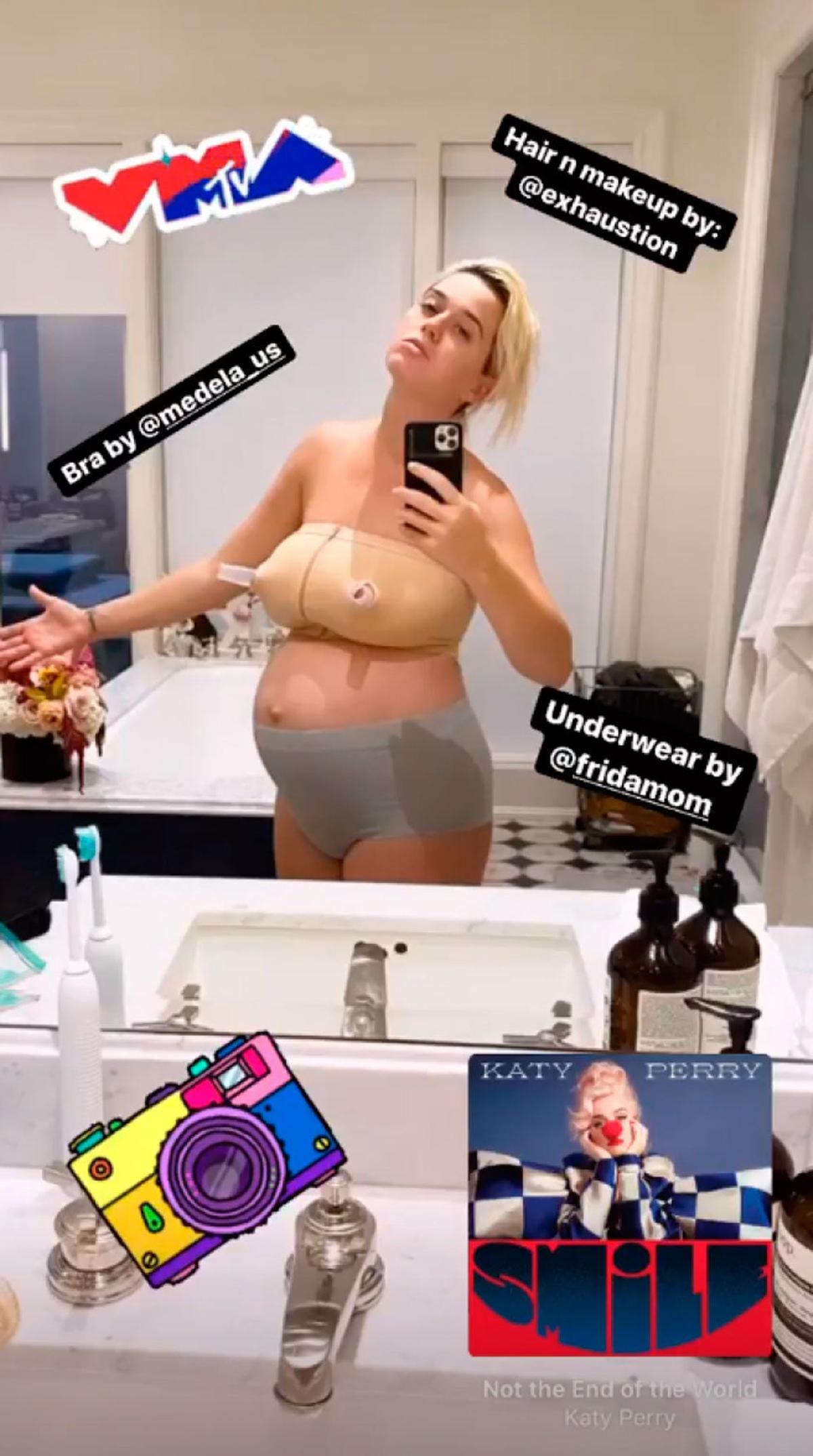 Katy Perry muestra su cuerpo posparto.