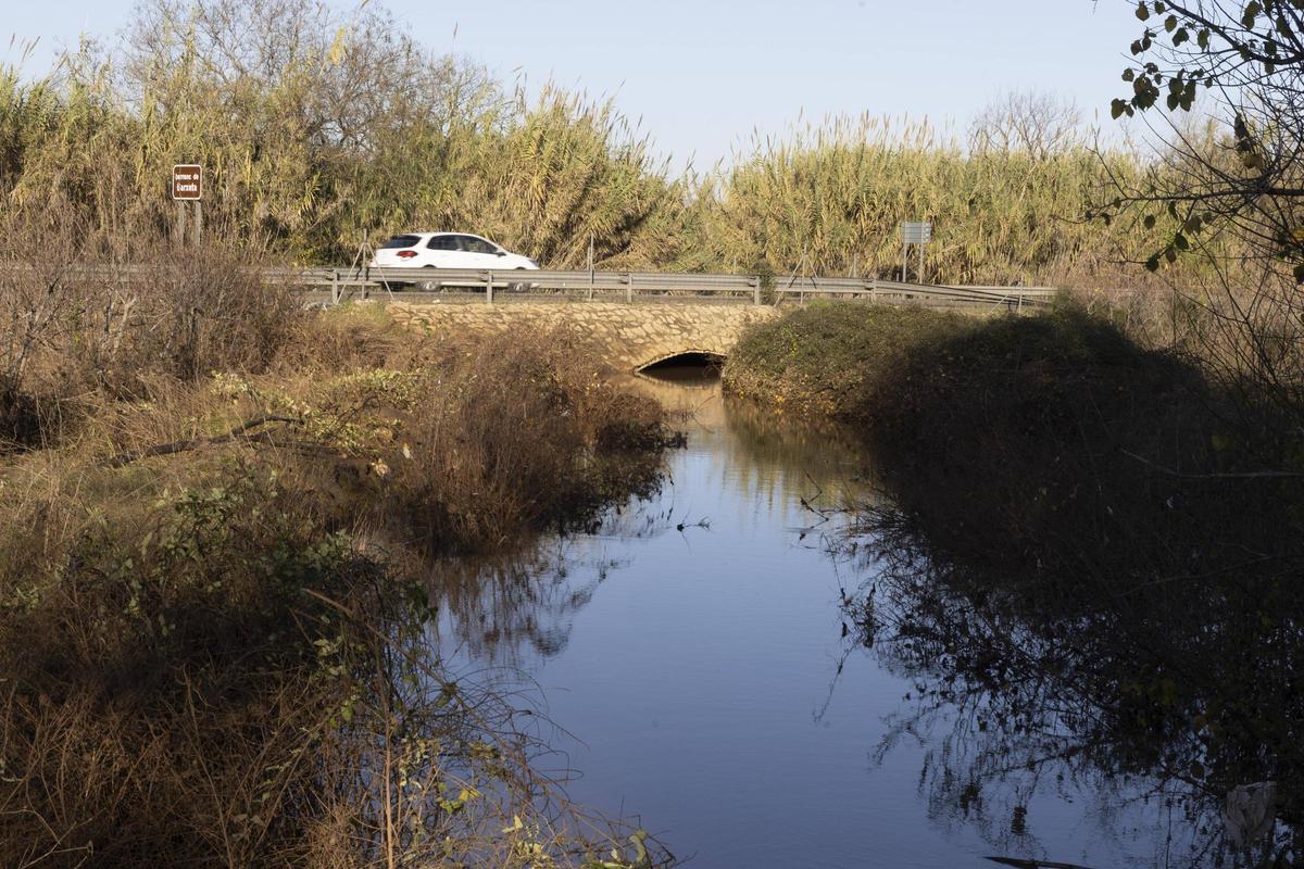 El barranco de Barxeta, esta mañana, en una de las intersecciones con la CV-41.