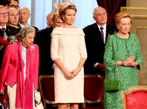 Los vestidos de las soberanas de Bélgica