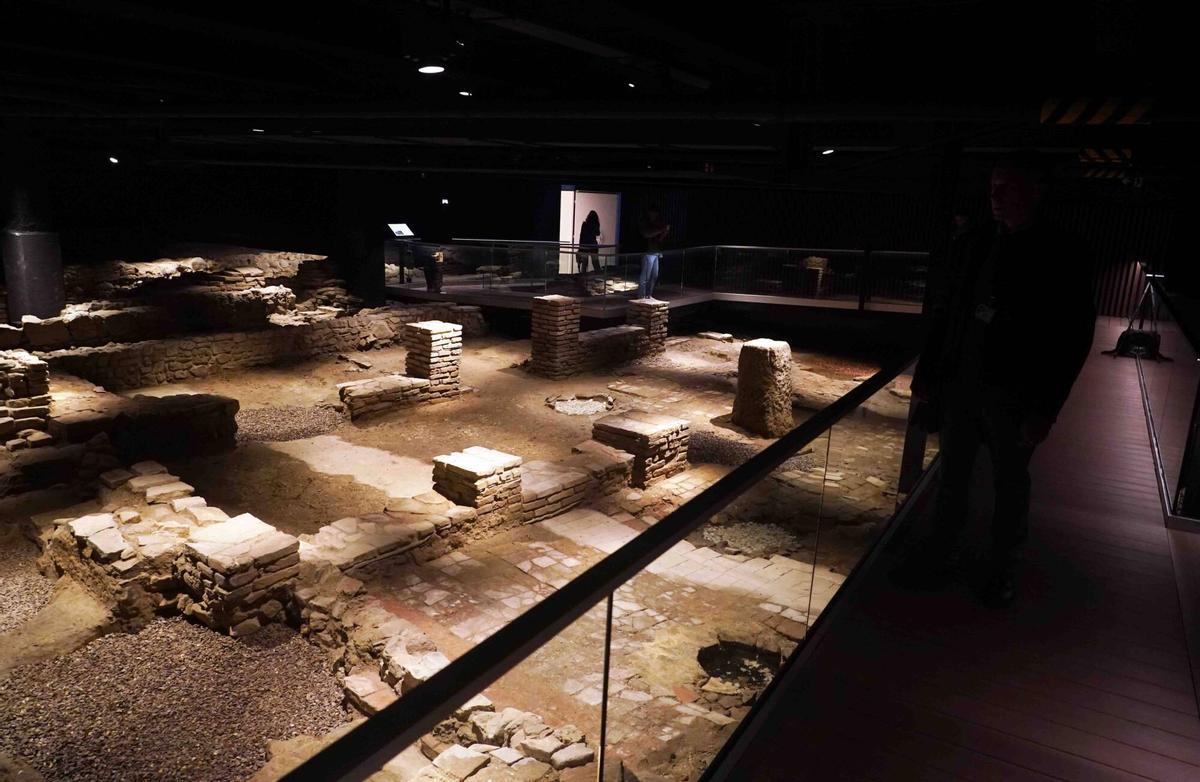 Inauguración del yacimiento romano en el subsuelo del Museo Carmen Thyssen