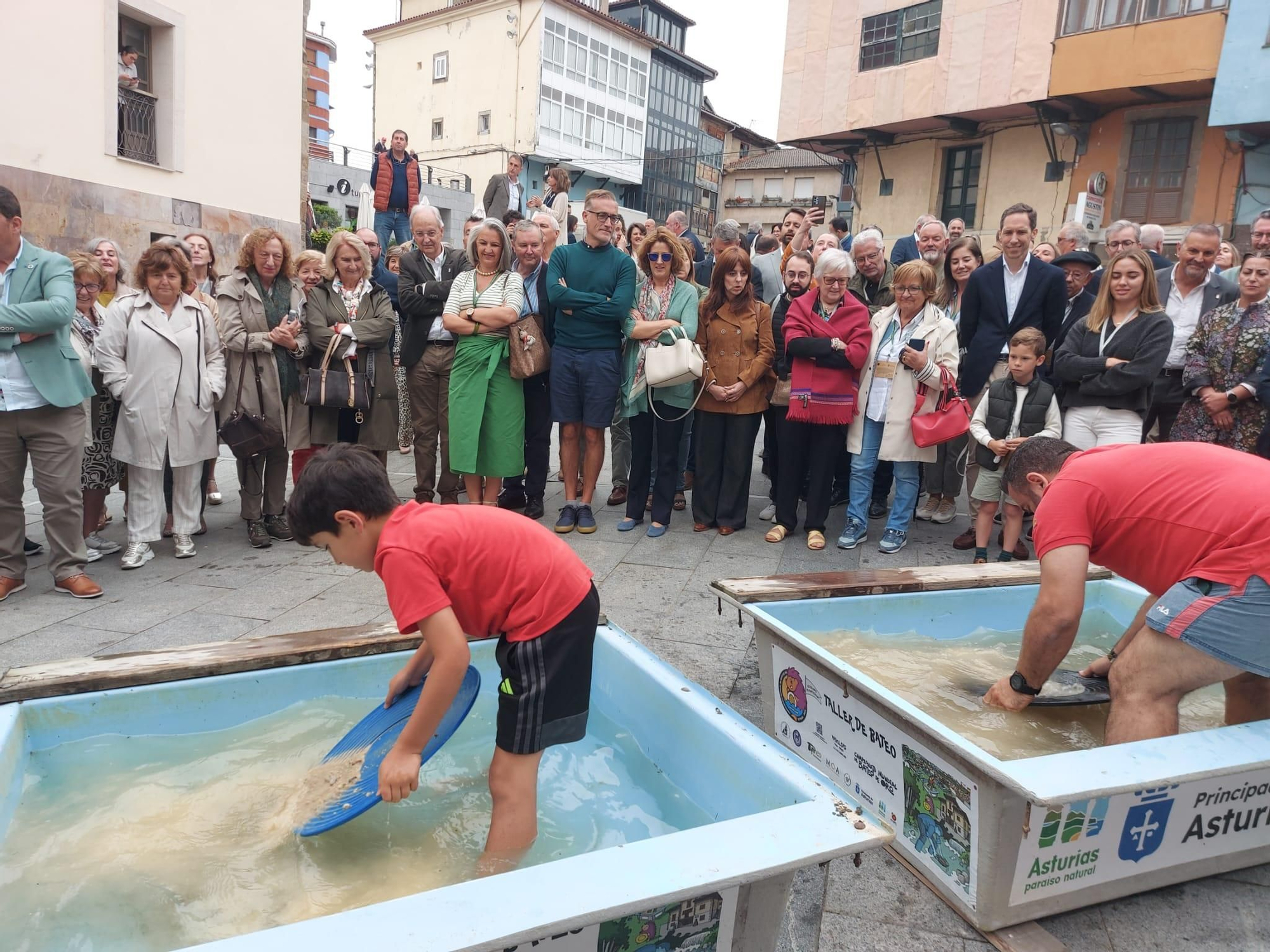 En imágenes: Así fue el XIV Encuentro de Pueblos Ejemplares, que se celebró en Tineo