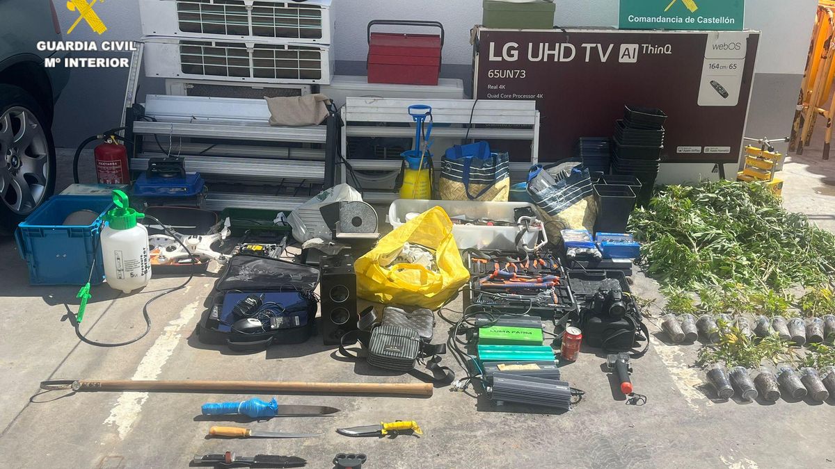 Material incautado en la operación de la Guardia Civil