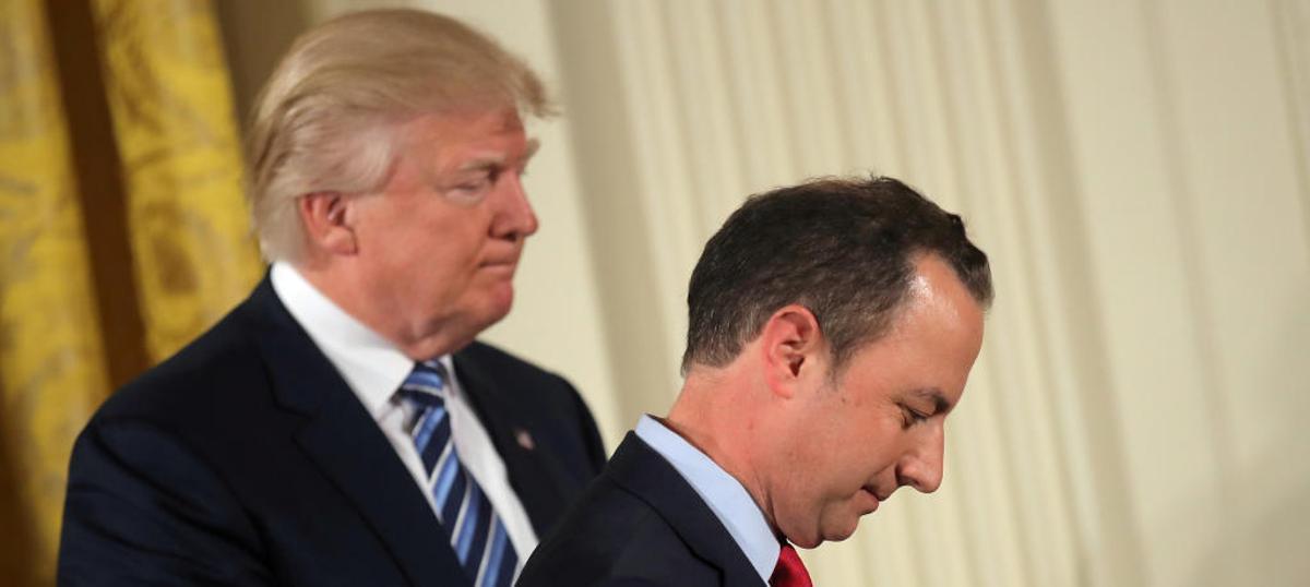 Donald Trump junto a Reince Priebus.