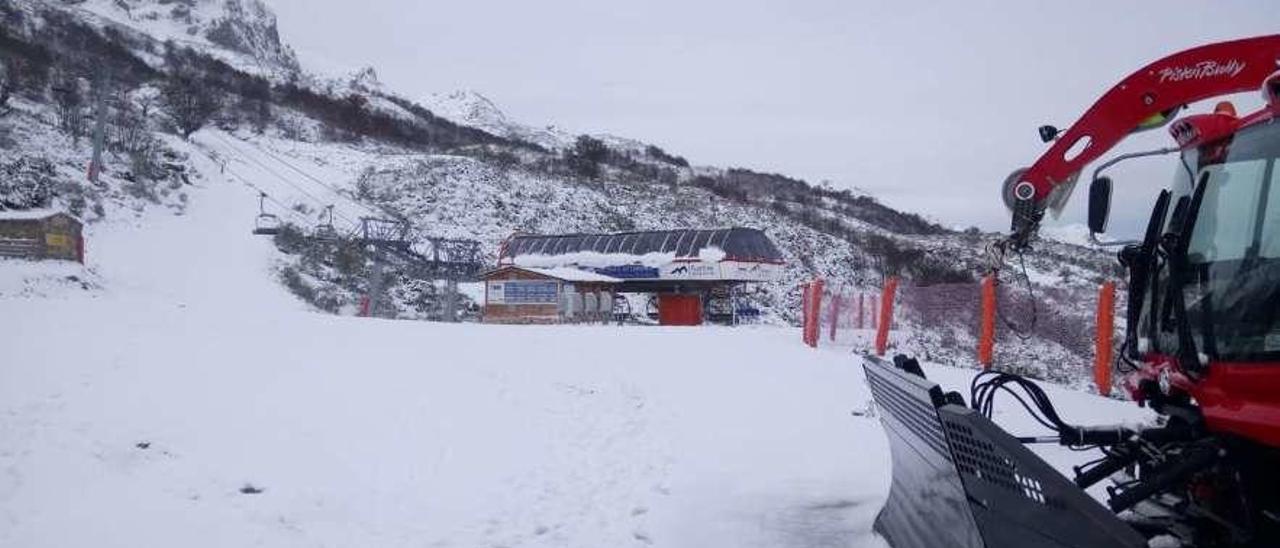 Estado actual de la estación allerana de Fuentes de Invierno.