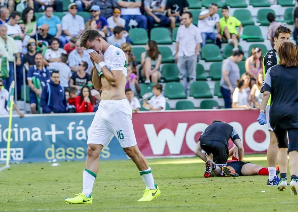 Debacle del Elche ante el colista