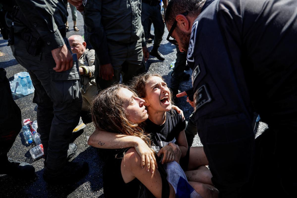 Las protestas masivas continúan en Israel por la reforma judicial