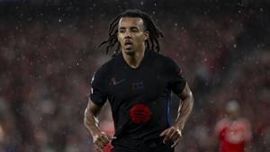 Jules Koundé lo ha jugado todo con el FC Barcelona y con Francia esta temporada