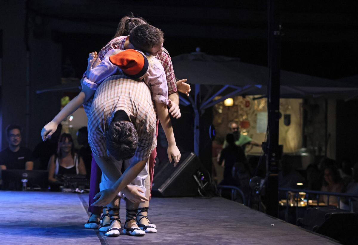 Les millors fotos de El Cor en Dansa 40 anys a la Festa Major de Manresa